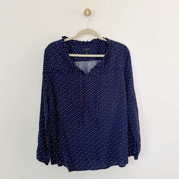 ❤️ NEW Talbots Tie Neck Polka Dot Print Top Ruffle Collar July 4th size L - Picture 3 of 5